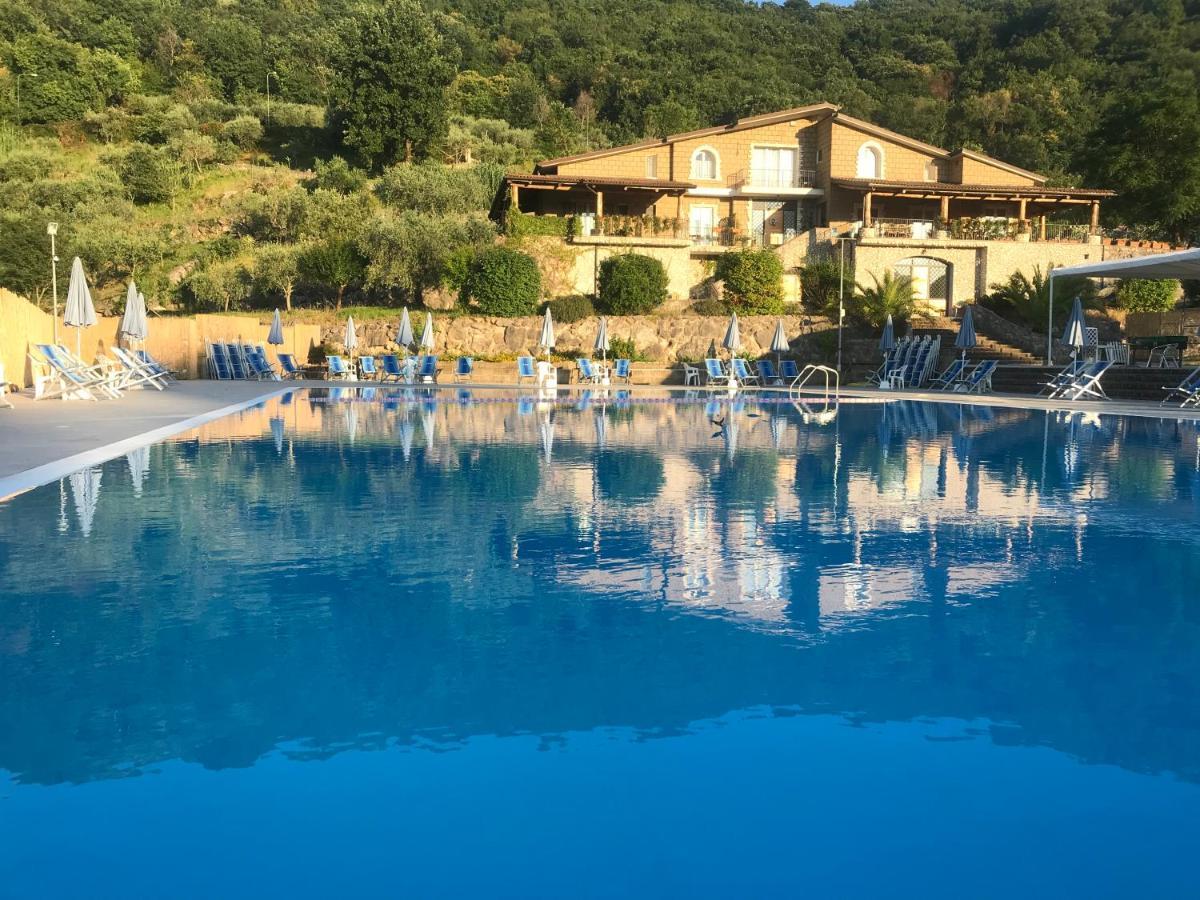 Le Rocce Bed and Breakfast SantʼAgata deʼ Goti Εξωτερικό φωτογραφία