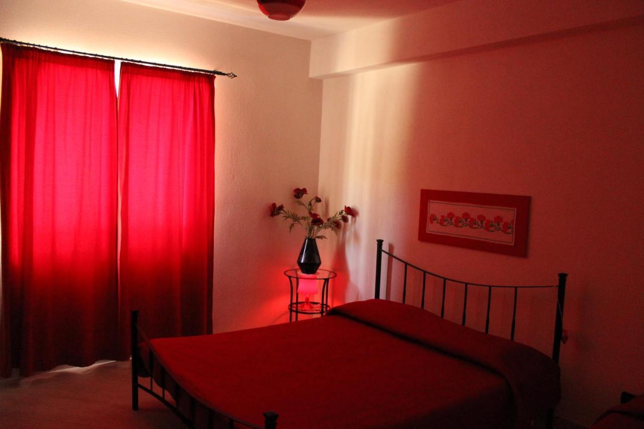 Le Rocce Bed and Breakfast SantʼAgata deʼ Goti Δωμάτιο φωτογραφία