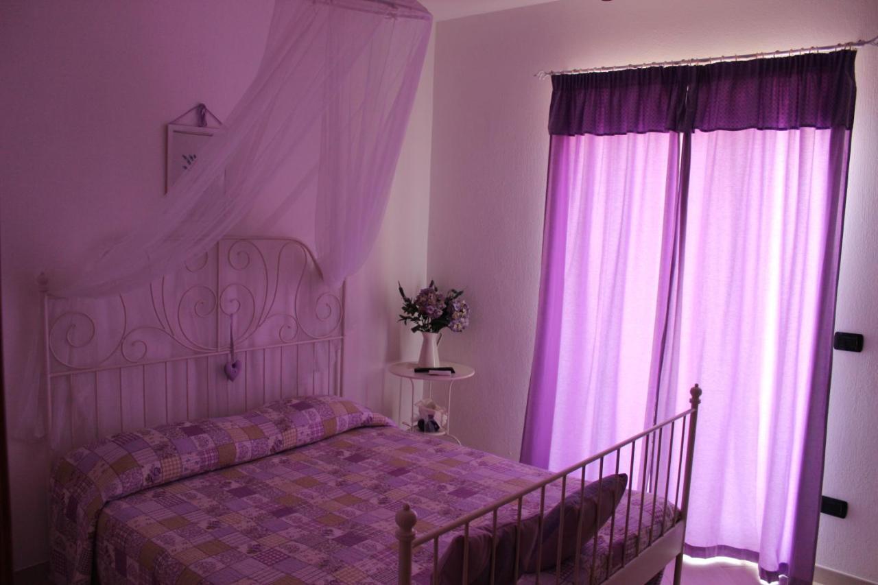 Le Rocce Bed and Breakfast SantʼAgata deʼ Goti Δωμάτιο φωτογραφία