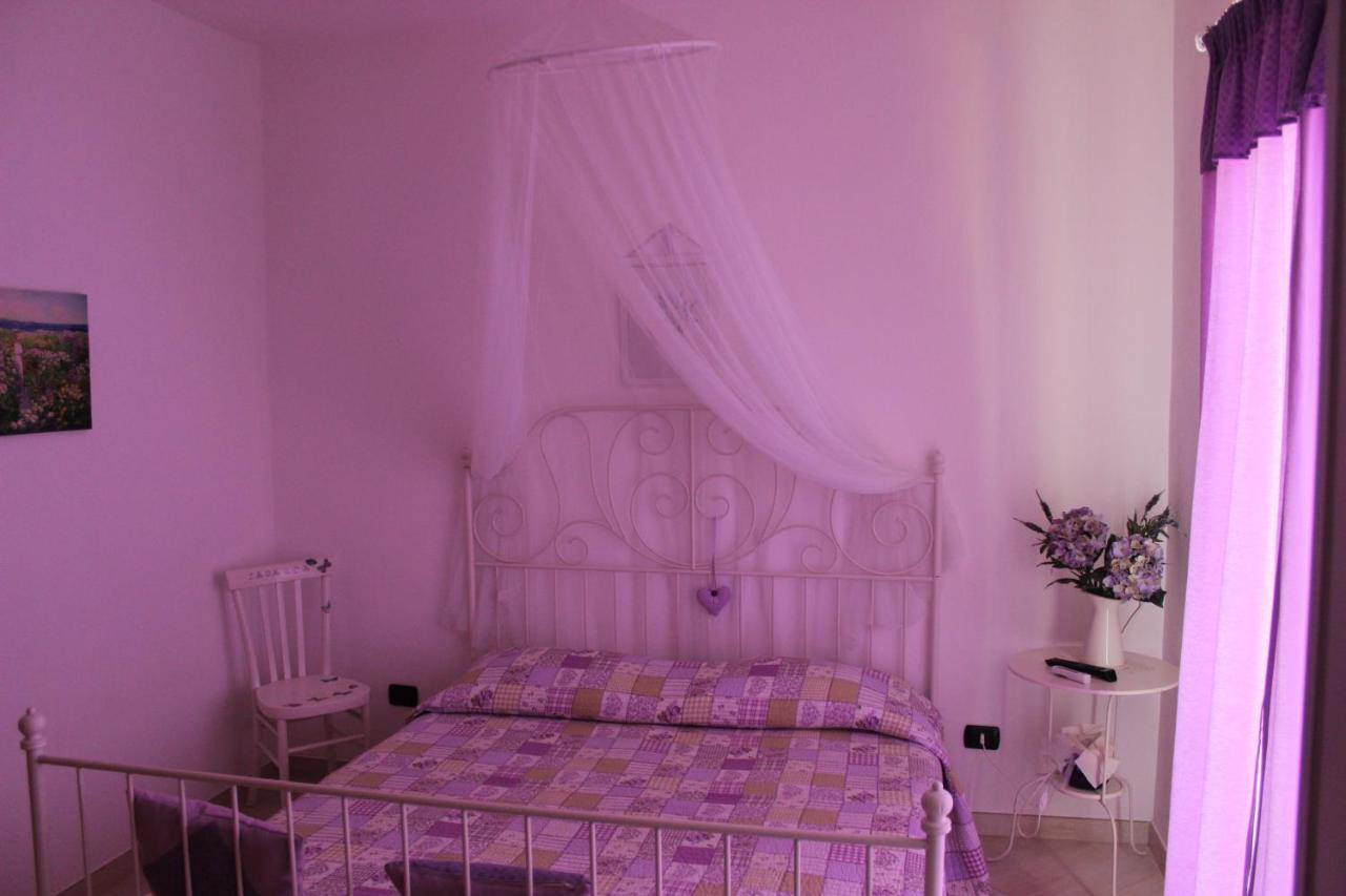 Le Rocce Bed and Breakfast SantʼAgata deʼ Goti Δωμάτιο φωτογραφία